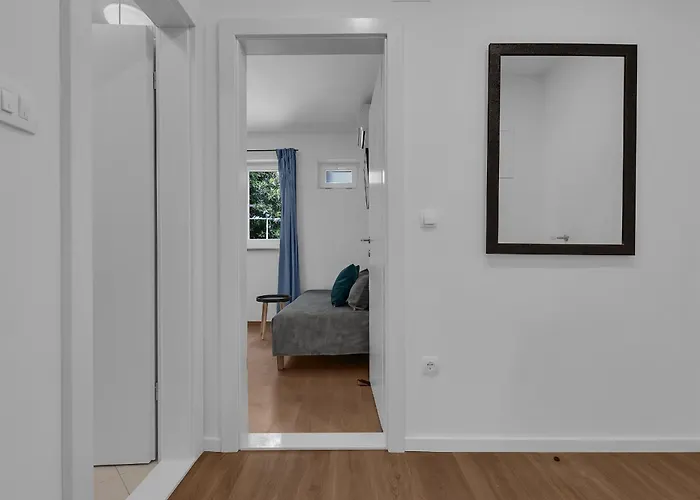 Daire With Parking Space - 21544