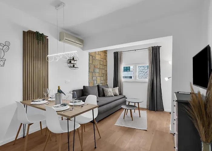 With Parking Space - 21544 Daire