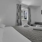 With Parking Space - 21544 Appartement *