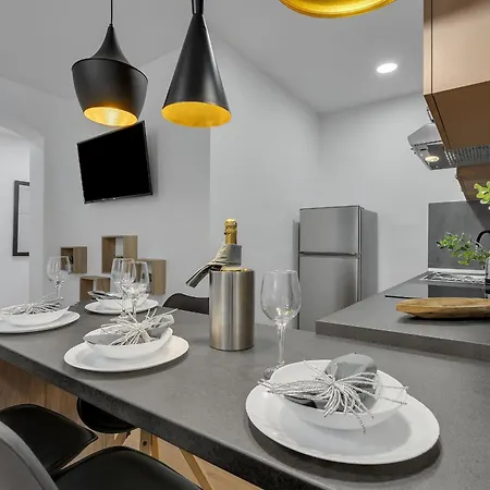 With Parking Space - 21544 Apartman Makarska